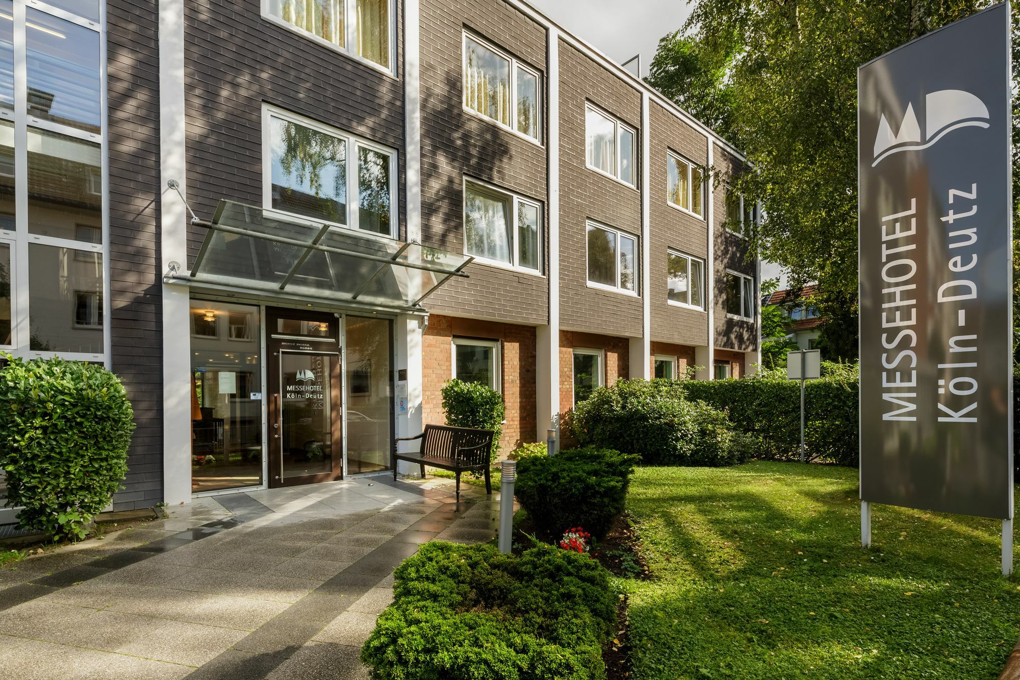 Messehotel Koeln-Deutz Exterior foto
